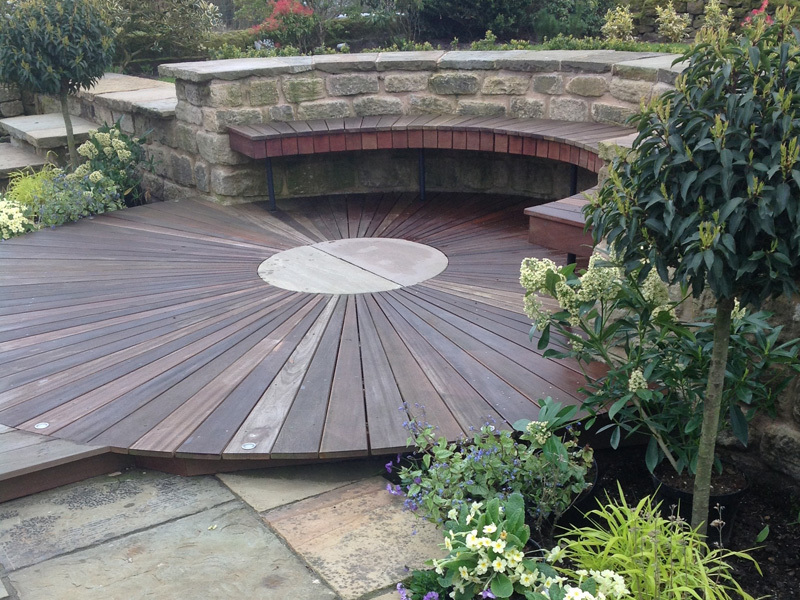 Circular wooden decking in Pennine Garden